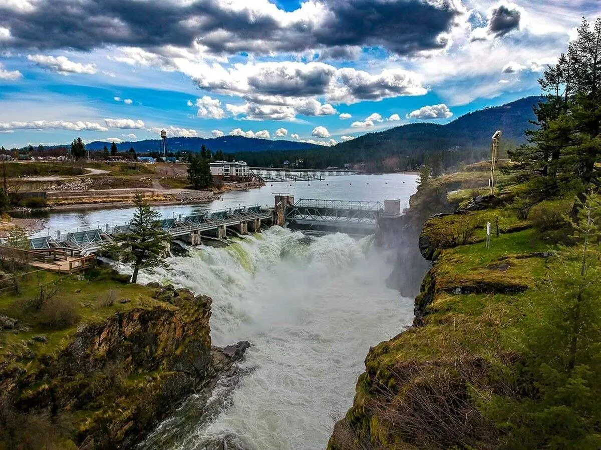 Post Falls Idaho Spokane River Falls gorge